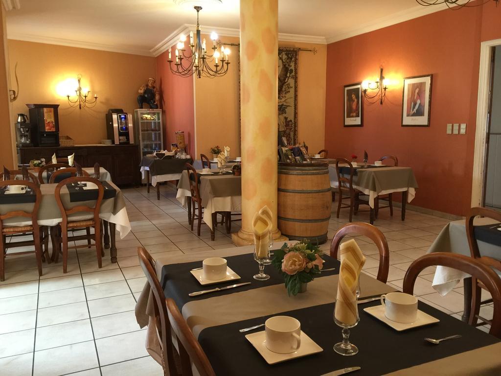 Hotel Le Roi Gourmand Pamiers Exterior photo